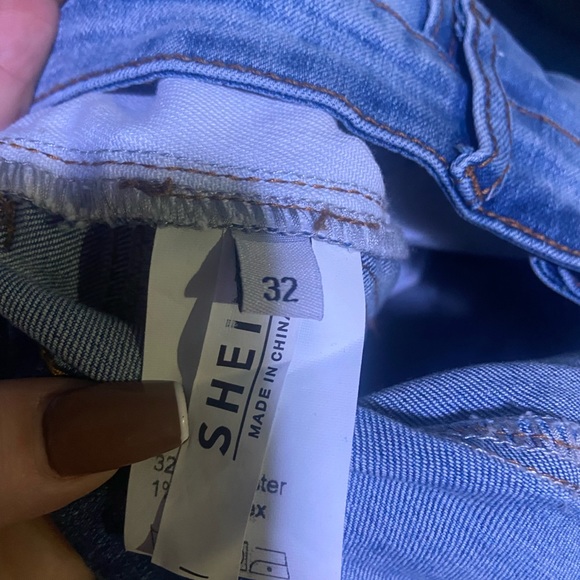 Mens SHEIN jeans - Picture 2 of 3